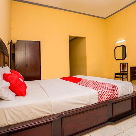 Oyo 1989 Hotel Pelangi Harapan Samarinda Luaran gambar
